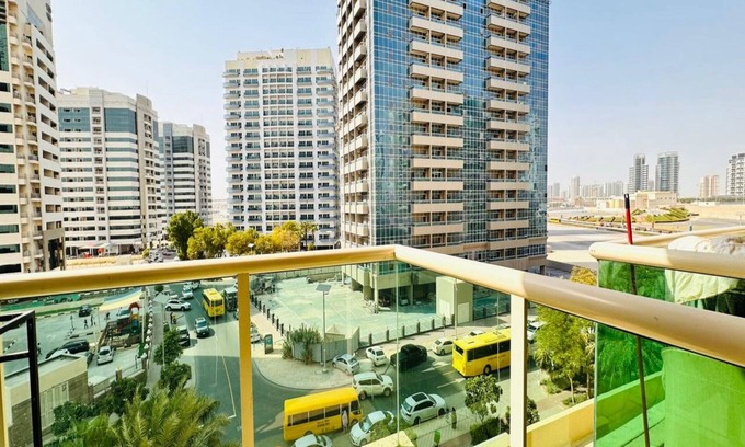 Dubai Sports City Apartamento | OYO 1233 Home Elite 1 Residence Sports