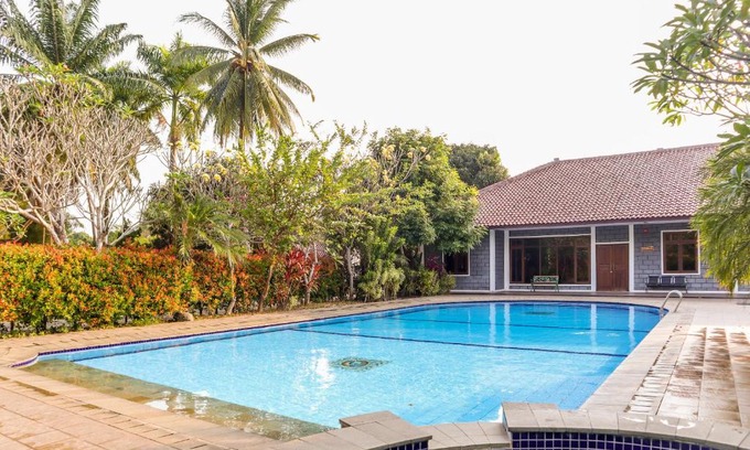 Carita Hotel | OYO 1395 Carita Asri Villas & Resort