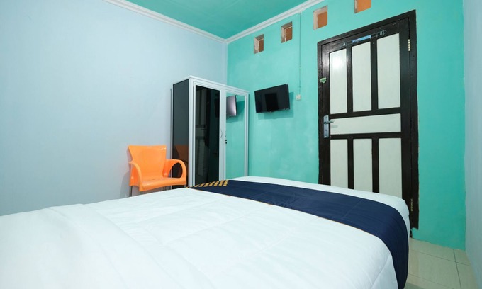 Pangkalpinang Hotel | OYO 2389 Kostel 99