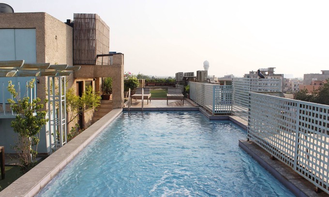 South West Hotel | OYO 2457 Hotel Zambala