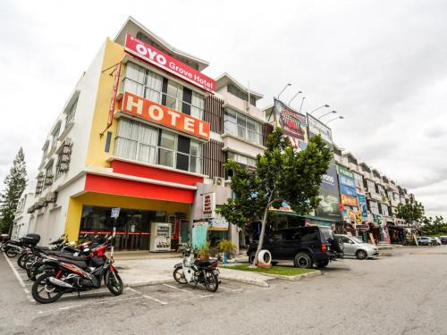 Kajang Hotel | OYO 89583 Grove Hotel