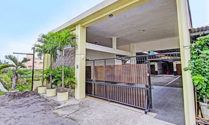 Depok Hotel | OYO 91920 Pondok'ku Inn