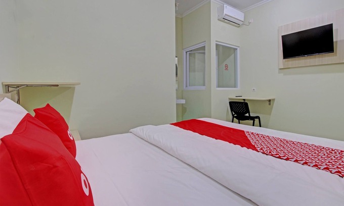 West Semarang Hotel | OYO 92642 Tumesa Homestay 2 Syariah