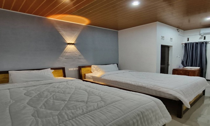 Medan Hotel | OYO 93709 Rose Inn 2