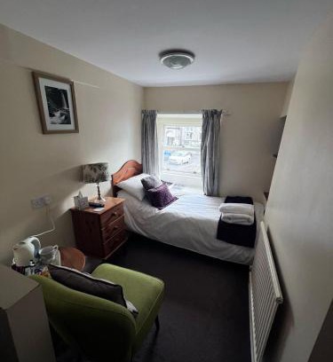 Hawes Hotel | OYO Cocketts Hotel