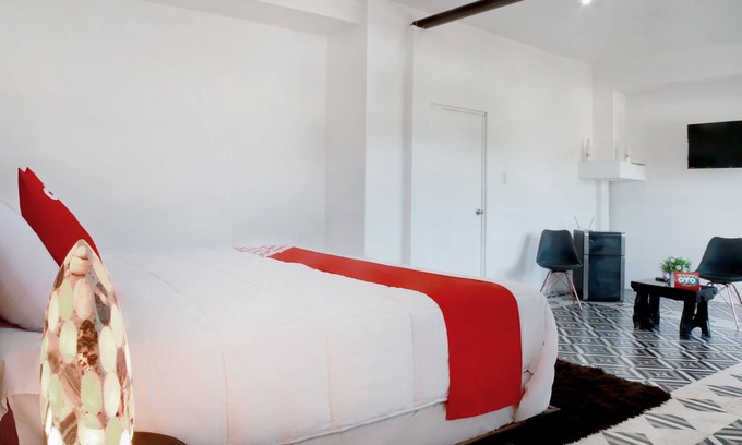 Papantla de Olarte Hotel | OYO Hotel Maria Otilia Falla, Papantla