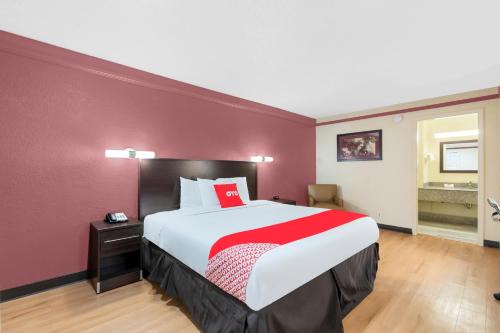 Tulsa Hotel | OYO Hotel Tulsa N Sheridan Rd & Airport