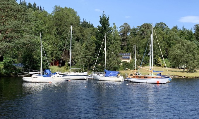 South Laggan Casa | Oystercatcher by Interhome