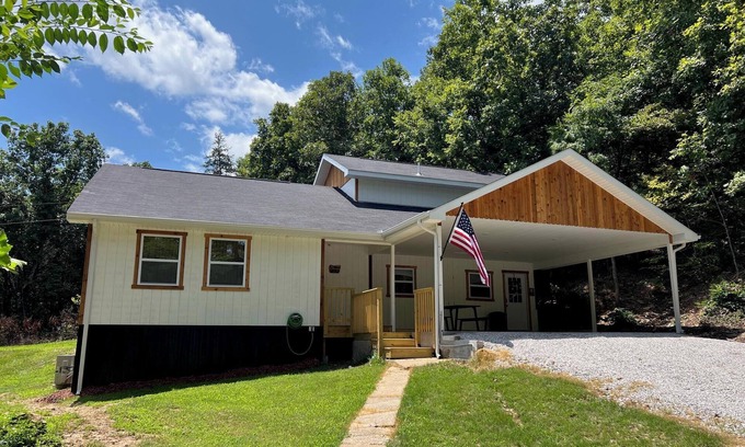 Marble Falls Casa | Ozark Serenity- Near the Buffalo River!