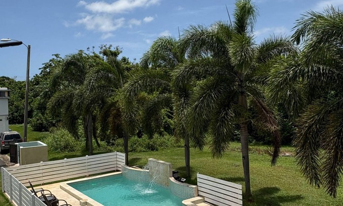 Aguadilla Apartamento | Ozean Apartment with Private Pool