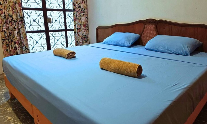 San Jacinto Amilpas Cama Y Desayuno | Ozeli Hostel-Bed and breakfast. Hermosa casa antigua muy cerca de la ciudad.