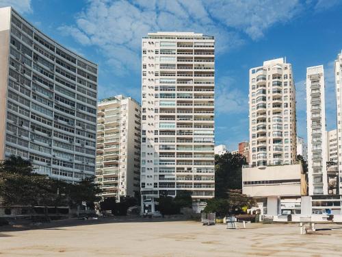 Morro do Maluf Apartamento | Pé na Areia - 4 Suítes - Praia das Pitangueiras