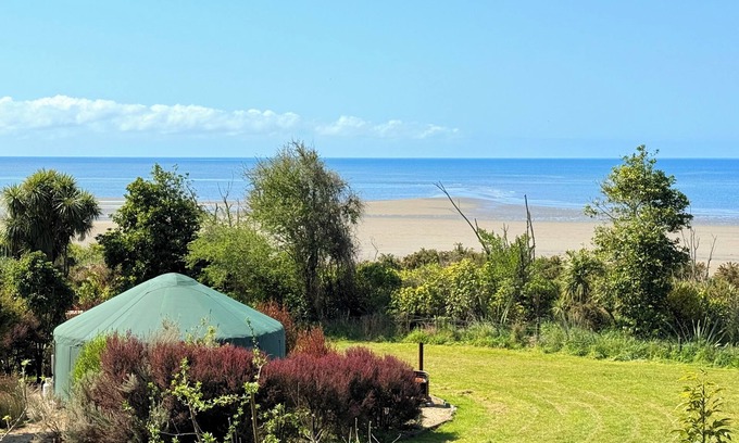 Collingwood Cama Y Desayuno | Pā Tōrea Beach Stay
