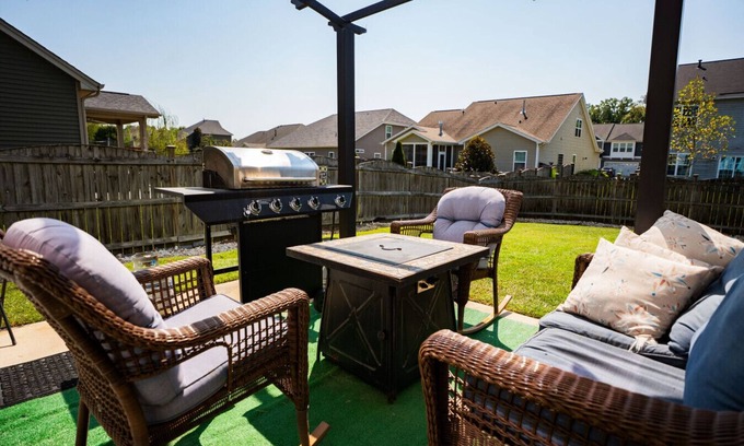 Chapin Apartamento | Lake Hideaway|Waterfun, Games & BBQ