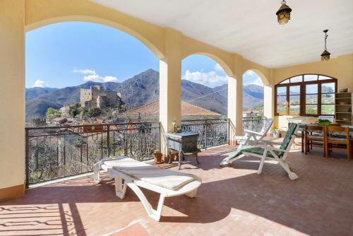 Castelvecchio di Rocca Barbena Apartamento | Panorama Medievale