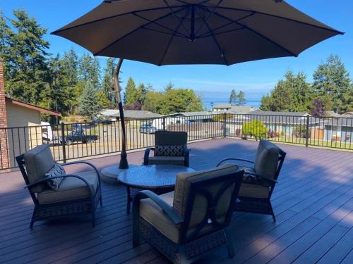 Port Angeles Casa | PA Sea View Deck House