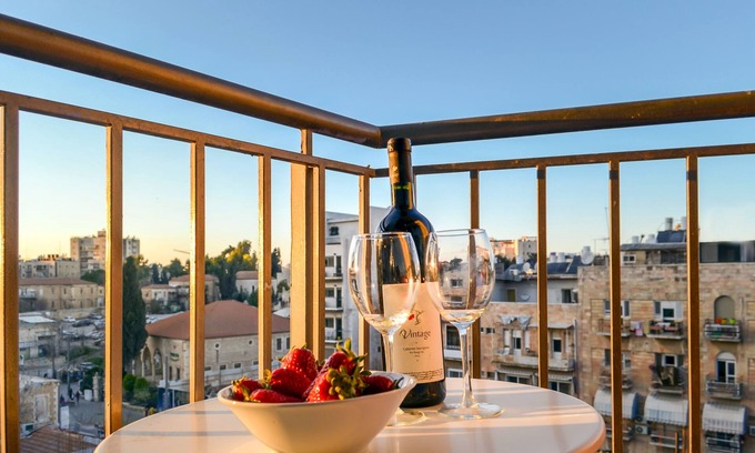 Jerusalem City Centre Hotel | Paamonim Jerusalem Hotel