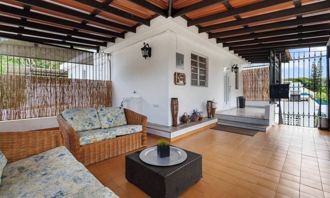 Puerto Nuevo Casa | Paceful Home in San Juan Near to the Airport
