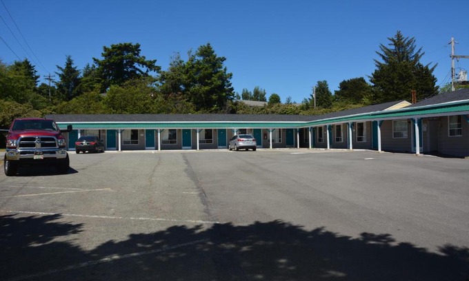 Brookings Hotel | Pacific Sunset Inn