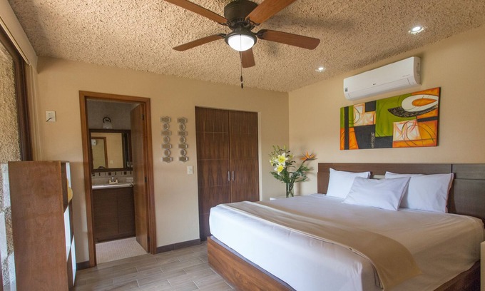 North End Hotel | Pacific View Sayulita