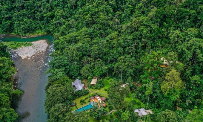 Pacuare River Cabina | Pacuare Lodge by Böëna