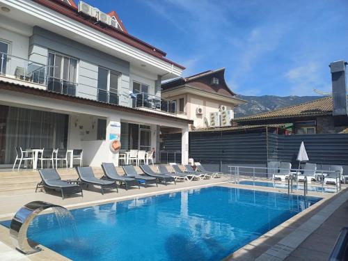 Hisaronu Apartamento | Paddys Apartments, Hisarönü