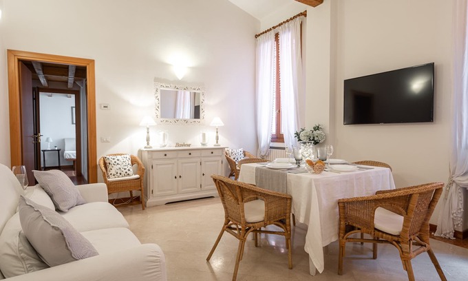 Historic Center Apartamento | Paglia Tre, apartamento de 2 dormitorios en el centro de Bolonia