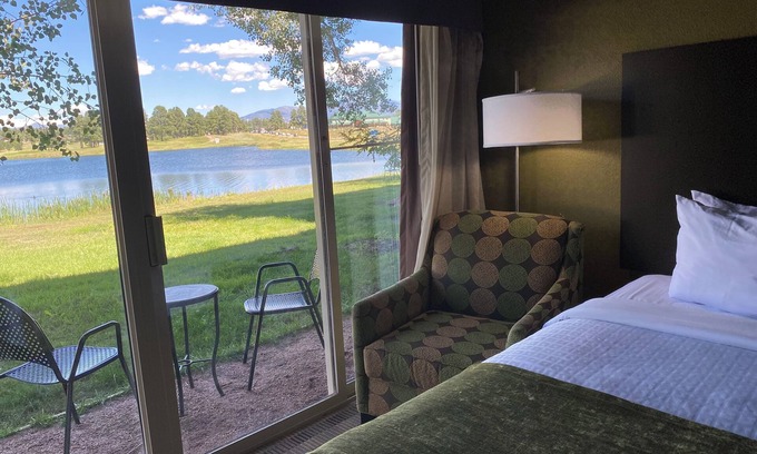 Pagosa Springs Hotel | Pagosa Lodge