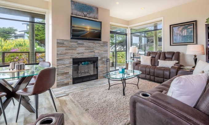 Watsonville Condominio | Pajaro Dunes Resort: lujo extraordinario en la playa! Capacidad para 4 en dos camas King