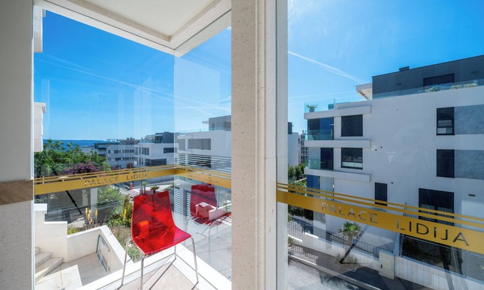 Znjan Apartamento | Palace Lidija