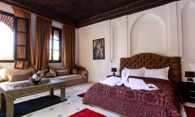 Sidi Abdallah Ghiat Villa | Palacio con 2 villas y 2 piscinas en Sidi Abdellah Ghiat