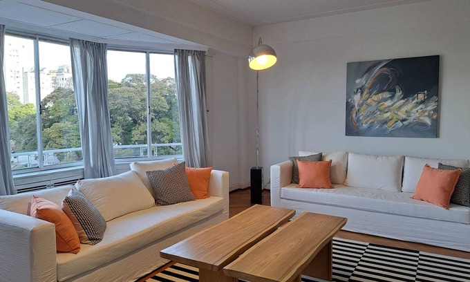 Retiro Apartamento | Palacio Maipu | Spacious 4BR in Buenos Aires
