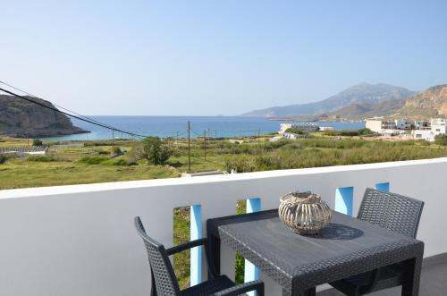 Arkasa Apartamento | Palaiokastro view