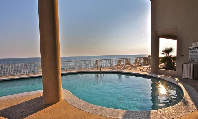 West Panama City Beach Condominio | Palazzo Beach Resort by Panhandle Getaways