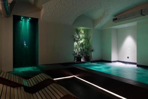 Roman Quarter Cama Y Desayuno | Palazzo Bellezia Luxury Suites & Spa