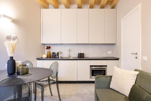 Vicenza Apartamento | PALAZZO CIVIDALE Suite in the City Center