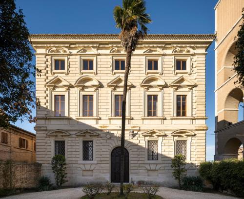 Osimo Cama Y Desayuno | Palazzo Fiorenzi - Dimora storica