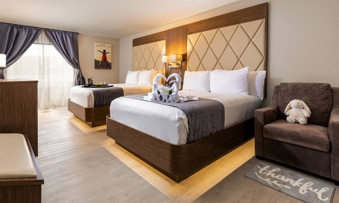 Kissimmee Hotel | Palazzo Lakeside Hotel