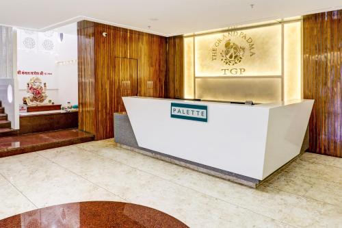 Jaora Complejo | Palette - The Pushpa Palace