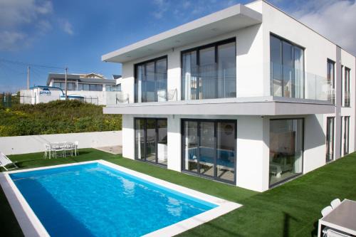 Ericeira Casa | Palhais Paradiso - perfect for families & friends
