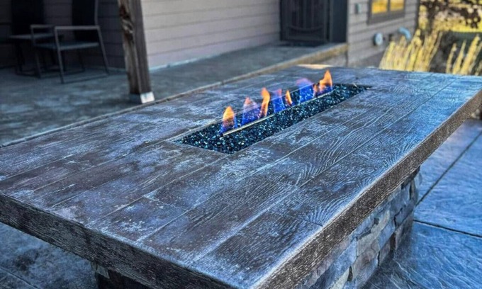 Omaha Casa | Palisades Paradise Sleeps 15 Firepit Golf Games and Good Eats
