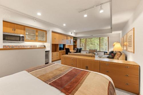 Olympic Valley Apartamento | Palisades Tahoe Lodge Rentals Studio #228