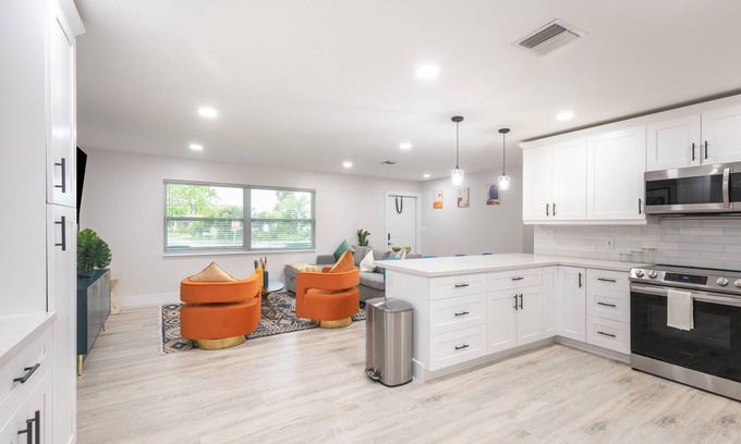 Hunt Club Casa | Palm Beach Bliss W/Pool L Large Backyard L Grill 3 Bedroom Home by RedAwning