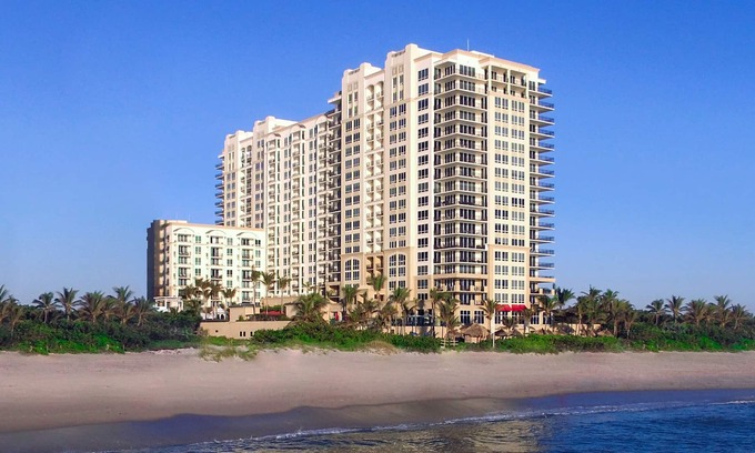Singer Island Complejo | Palm Beach Singer Island Resort & Spa Luxury Suites 1/1 Resort View