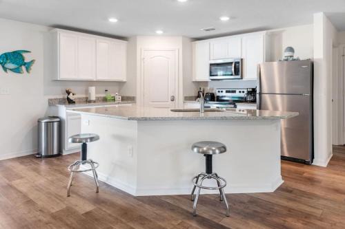 Palm Coast Casa | Palm Coast Coquina Escape with Fire Pit Near Beach