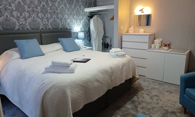 Weymouth Cama Y Desayuno | Palm Court