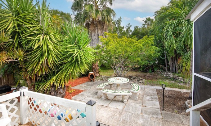 Sands Casa | Palm Grove Paradise - Private Garden Oasis on Big Pine Key 2/1.5