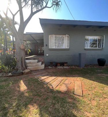 White River Casa | Palm House Accomodation