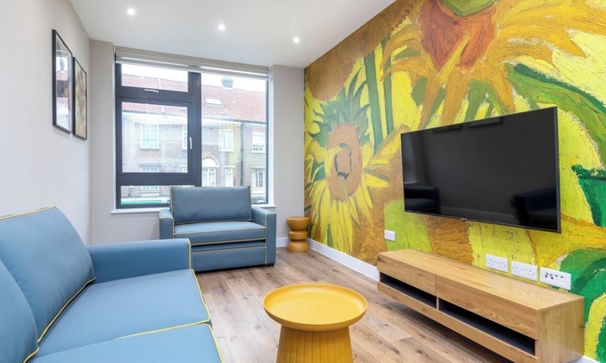 Petts Wood and Knoll Apartamento | Palm Tree House | Van Gogh