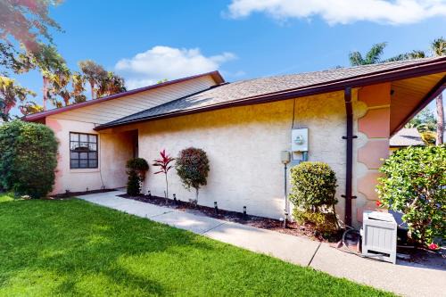 Port Orange Casa | Palm Tree Reverie